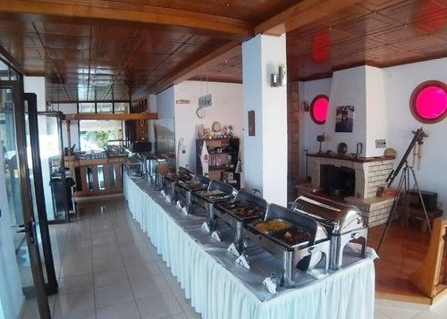 Coralli Holidays Loutra  Extérieur photo